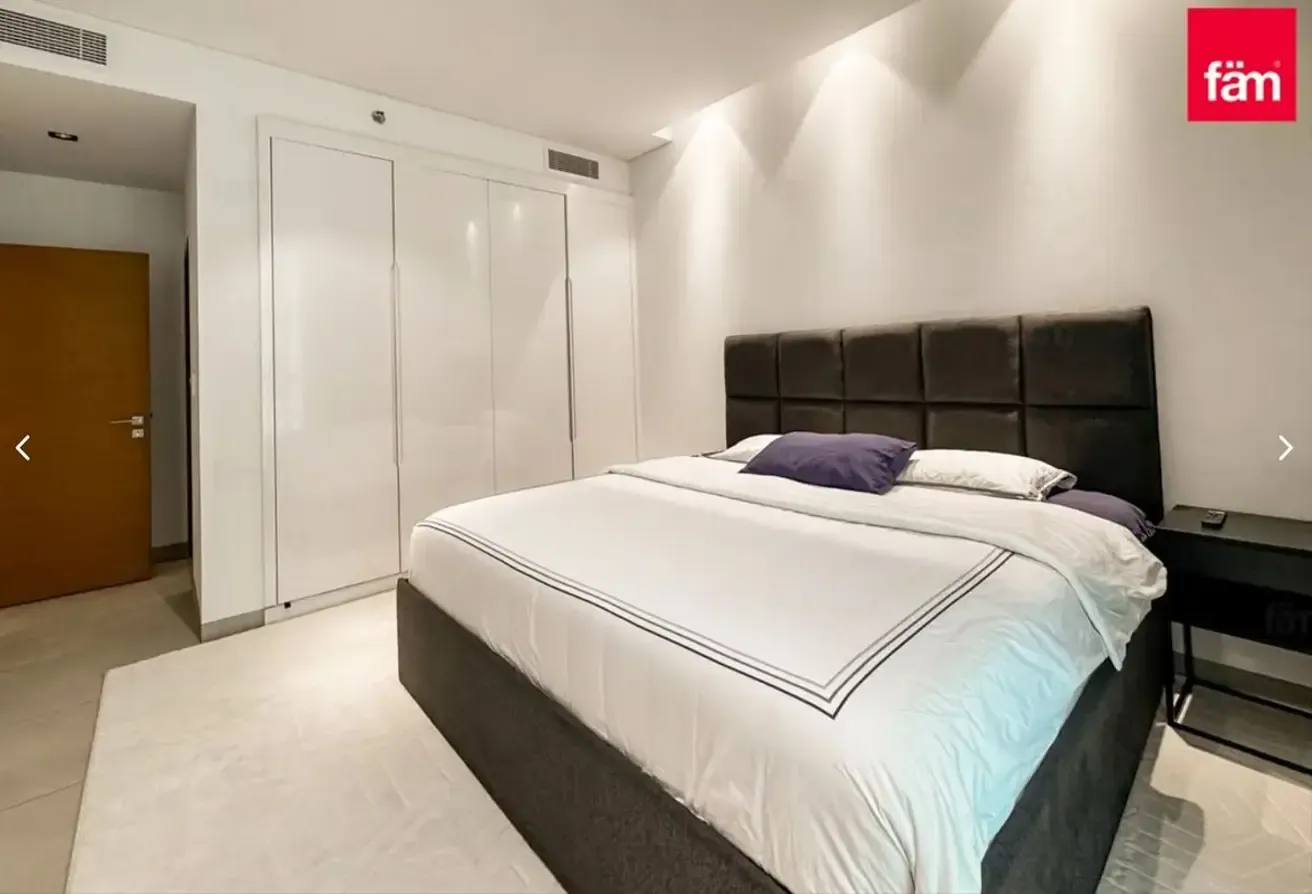 1 Bedroom Apartment | Large Layout | Bright