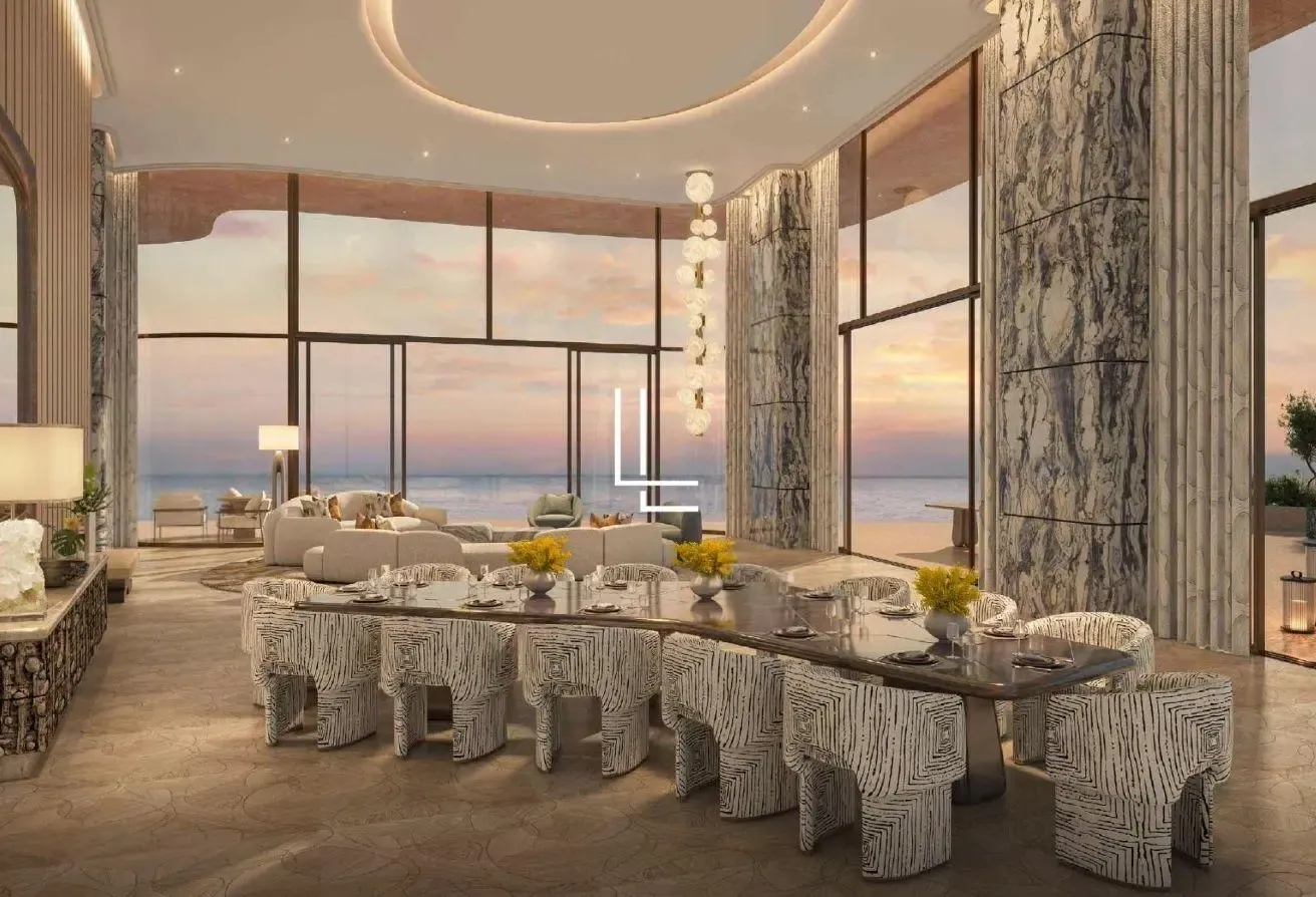 Panoramic Gulf and Skyline Views