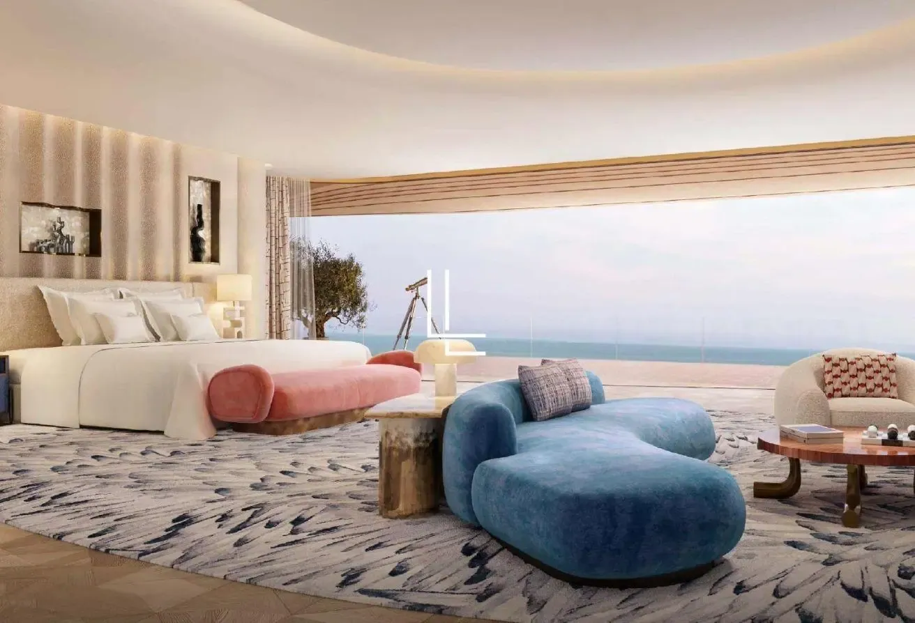 Panoramic Gulf and Skyline Views