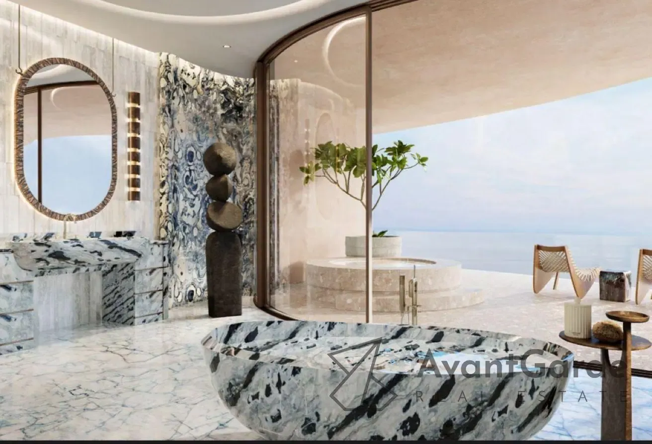 Most Luxurious 7BED Duplex Penthouse | Oceanfront