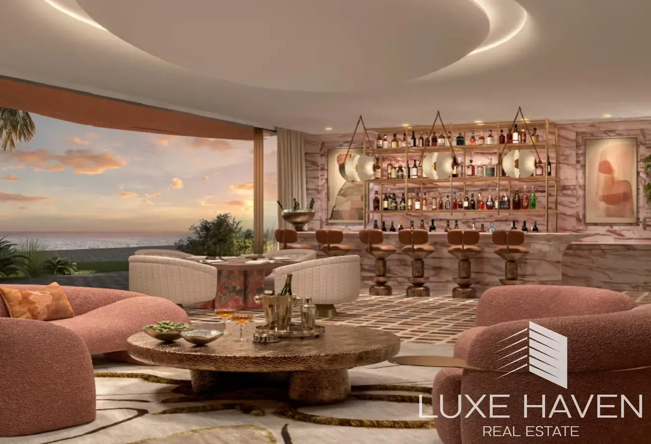 Top-Tier Luxury |Massive 7 BR |Panoramic Ocean View
