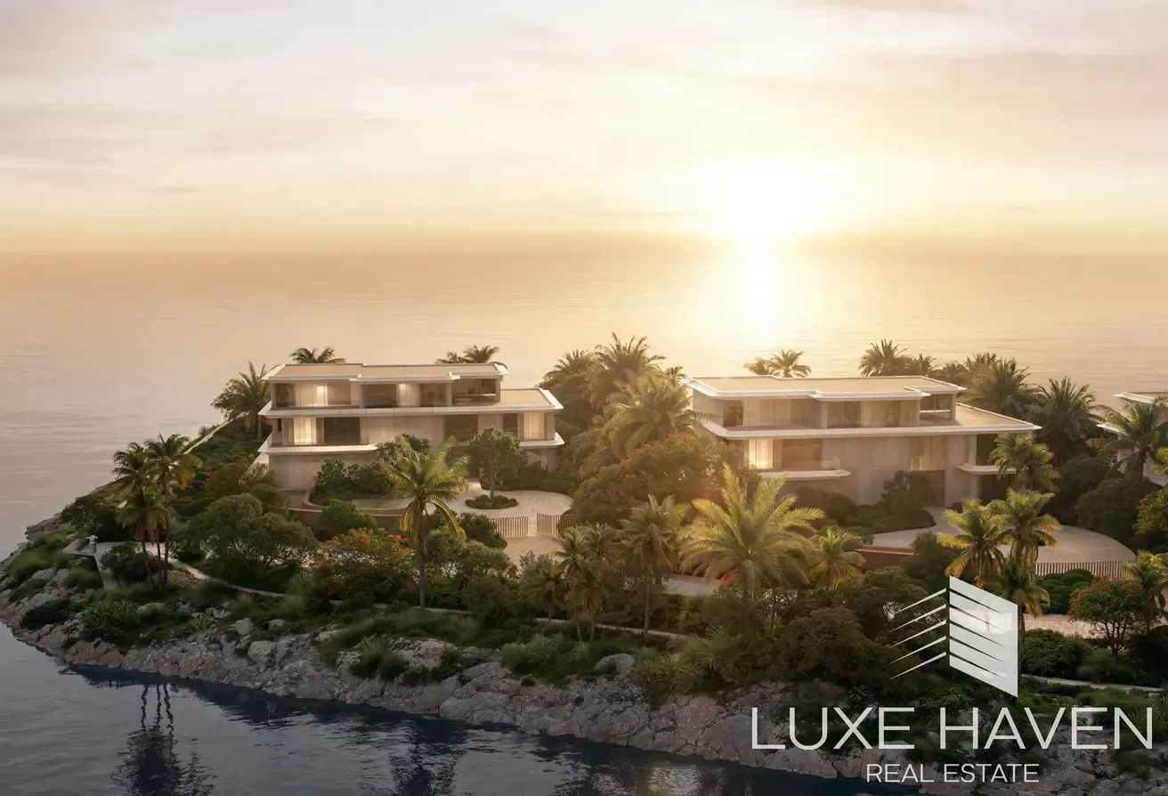 Top-Tier Luxury |Massive 7 BR |Panoramic Ocean View