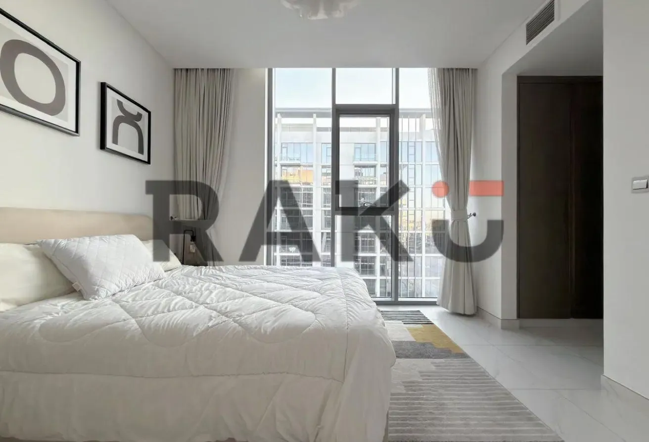 Available | Lagoon View | Furnished