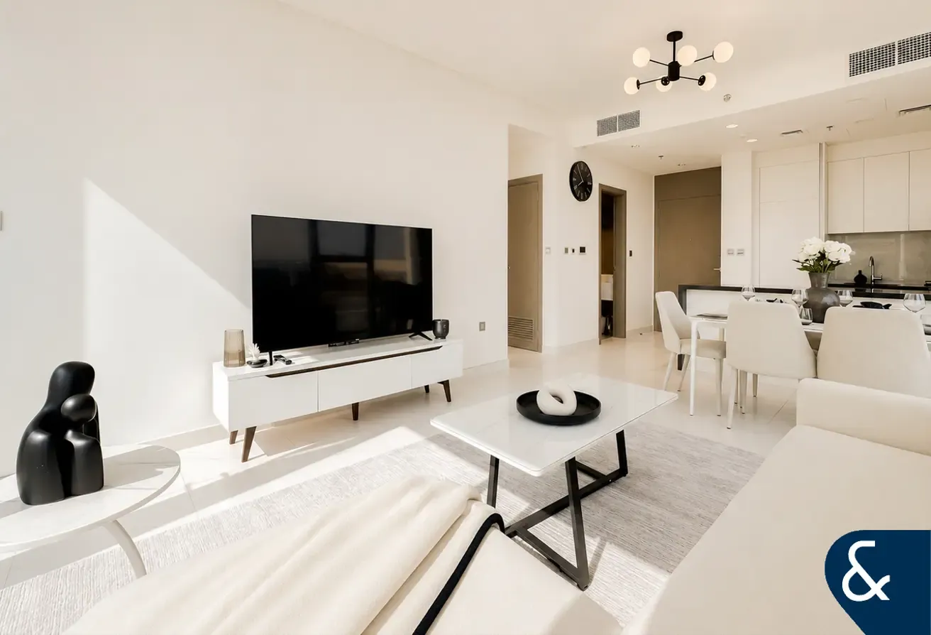 CORNER | LAGOON VIEWS | FURNISHED