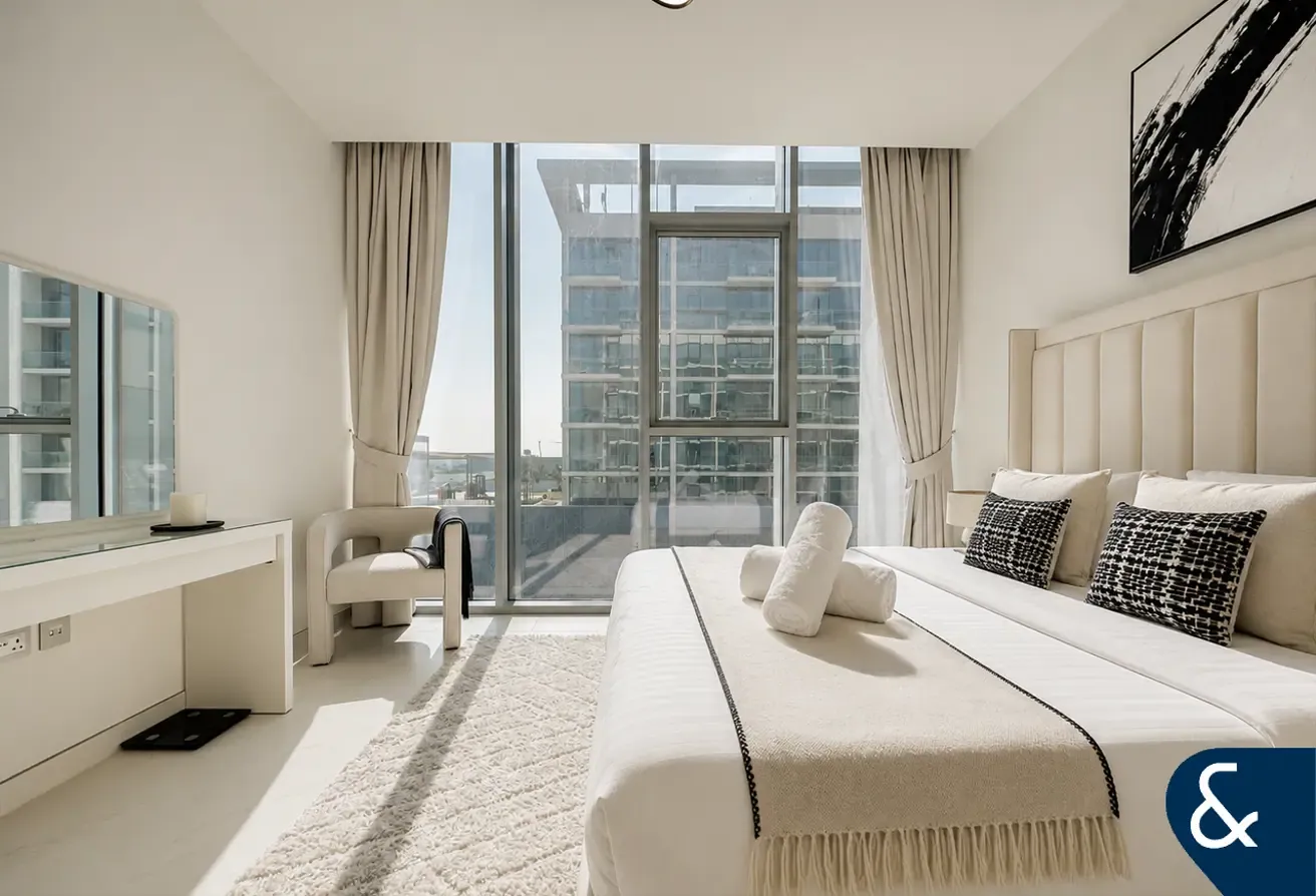 CORNER | LAGOON VIEWS | FURNISHED