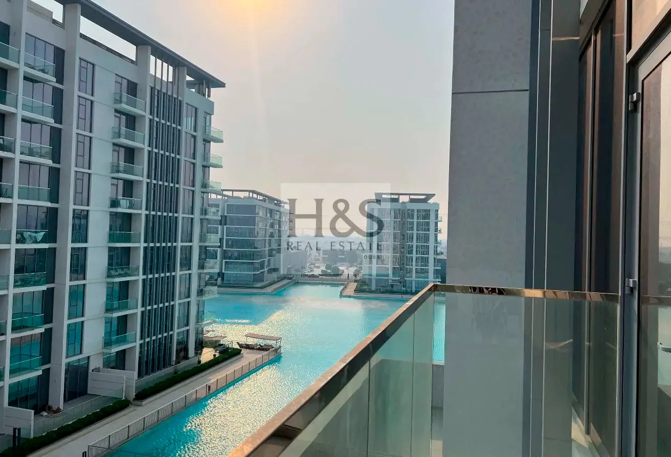 Lagoon View | Furnished | Vacant on transfer