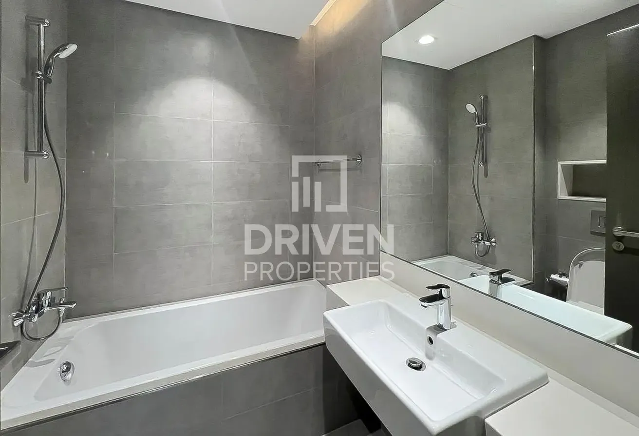 Ready to Move in | Great Price | D1 Expert