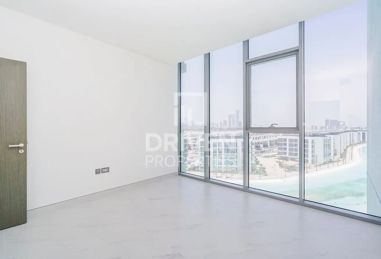 Full Lagoon View | Burj Khalifa View | High Floor