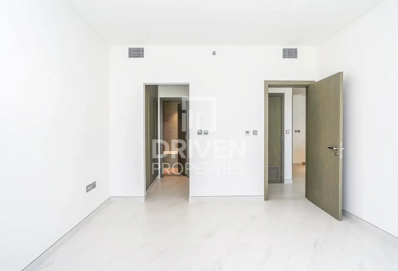 Full Lagoon View | Burj Khalifa View | High Floor