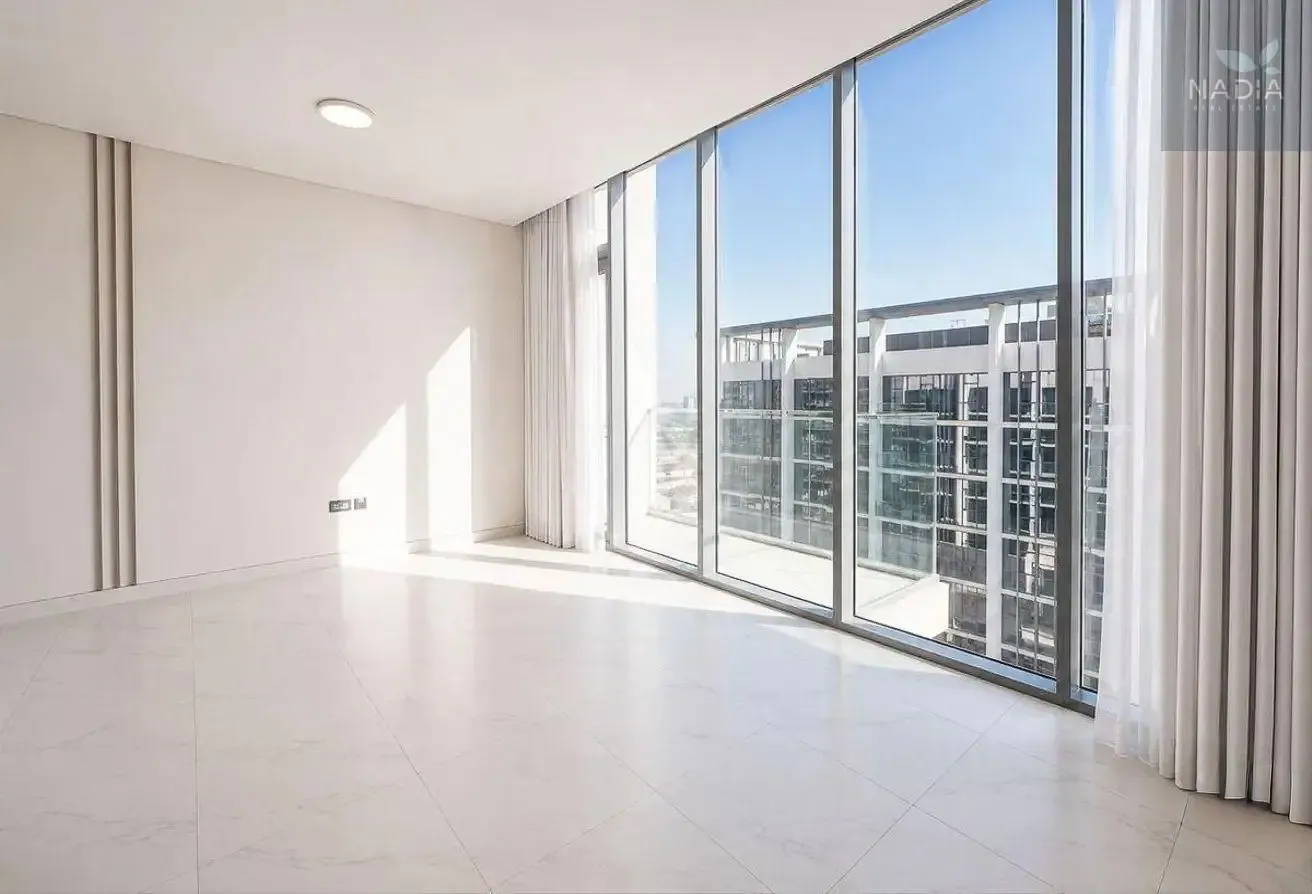 Lagoon View | High Floor | Renovated