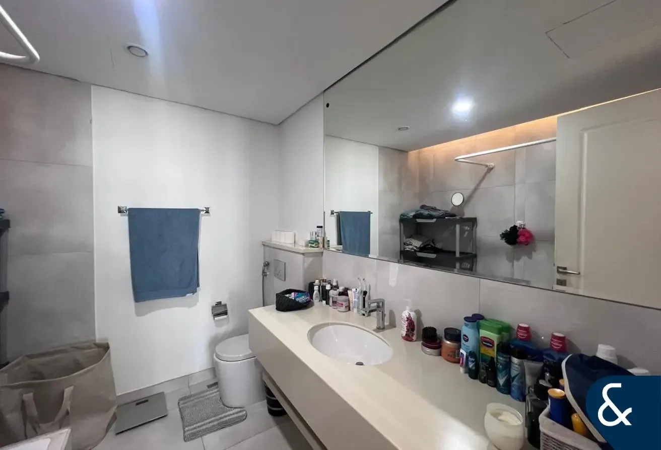 LARGE LAYOUT 1 BED | TENANTED | CALL TO VIEW