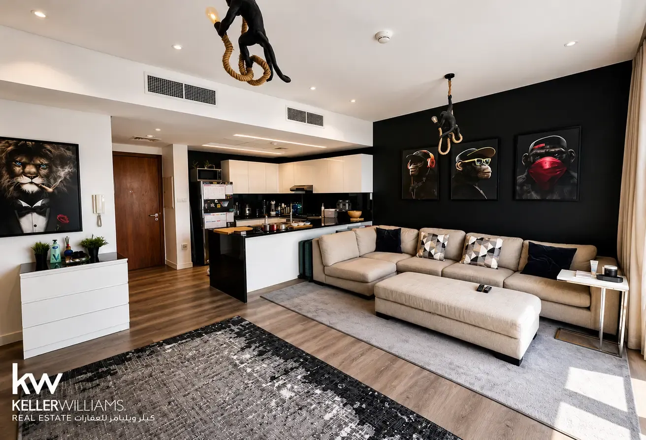 Fully Furnished | Well Maintaned