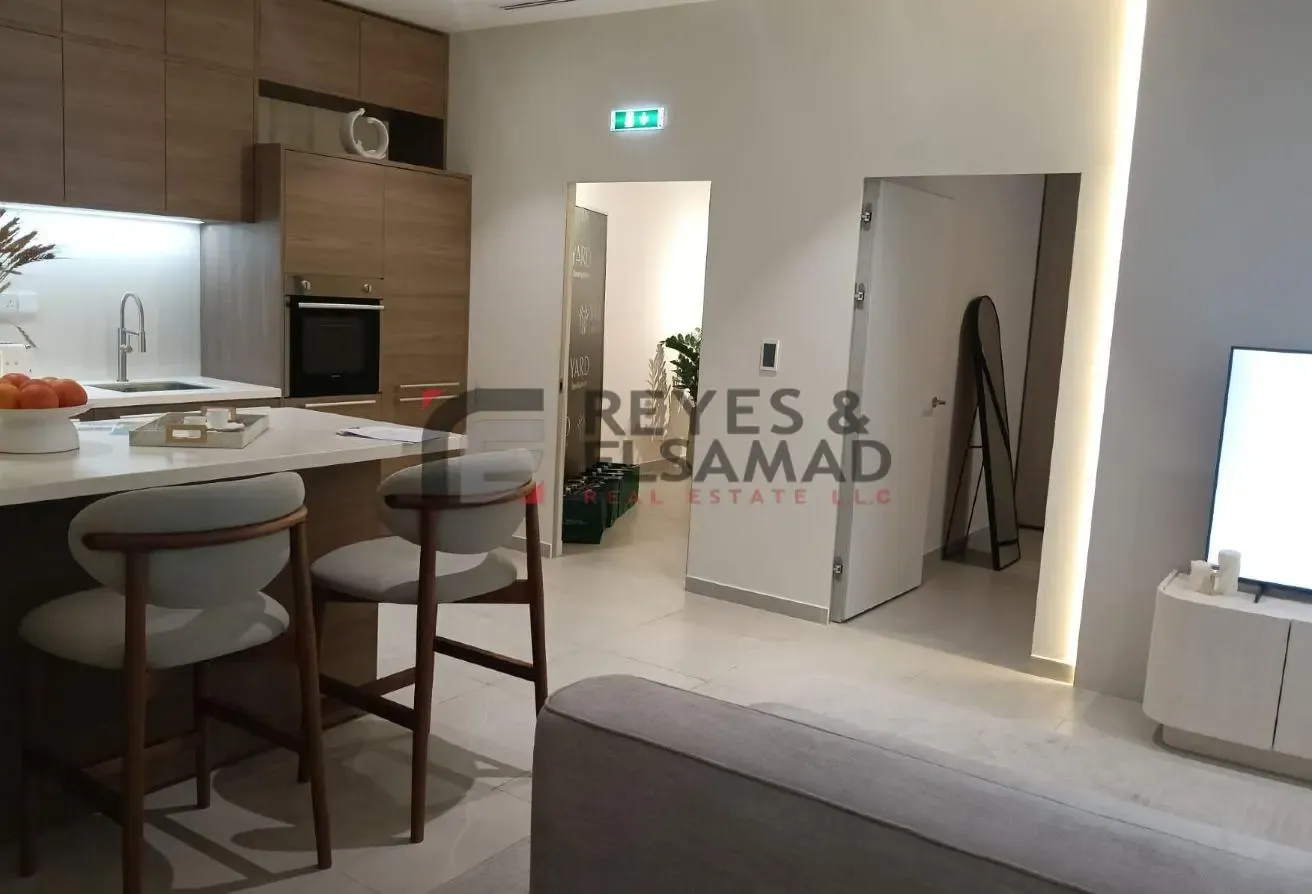 Smart Home I Ready Soon I Modern Design