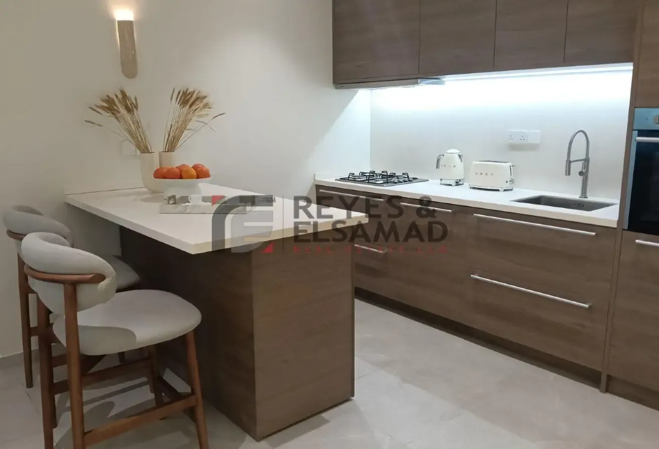 Smart Home I Ready Soon I Modern Design