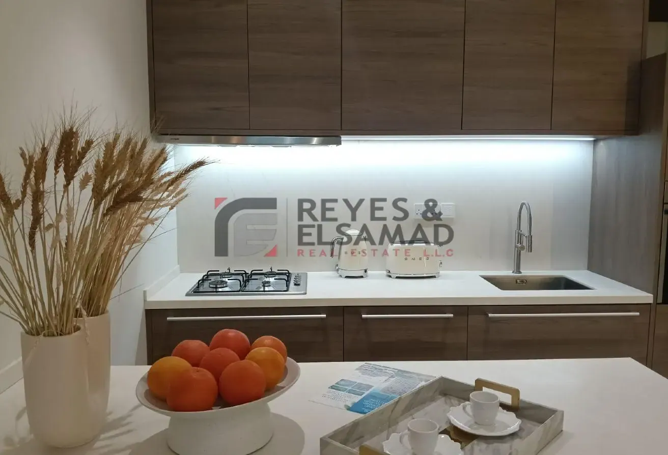 Smart Home I Ready Soon I Modern Design