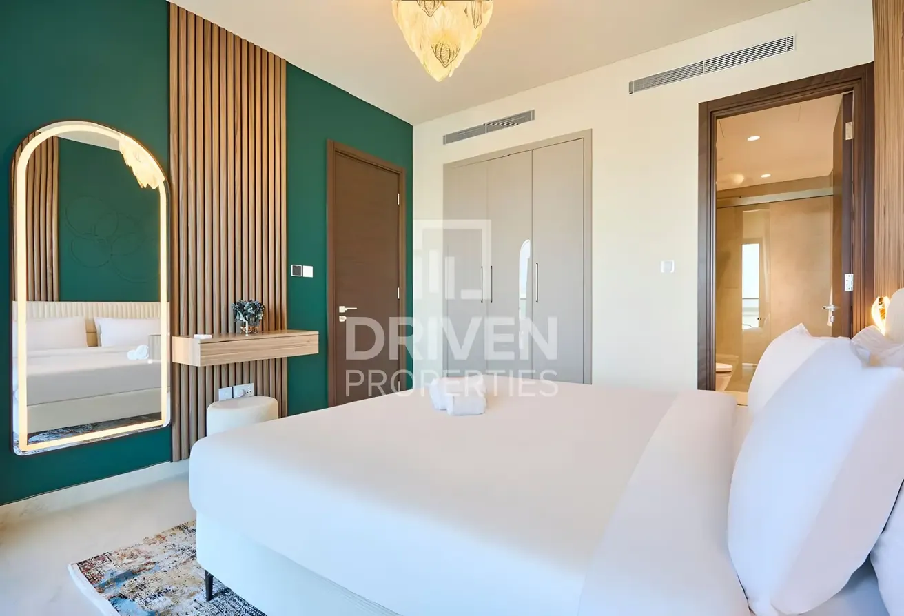 Fully Upgraded | Lagoon View | High Floor