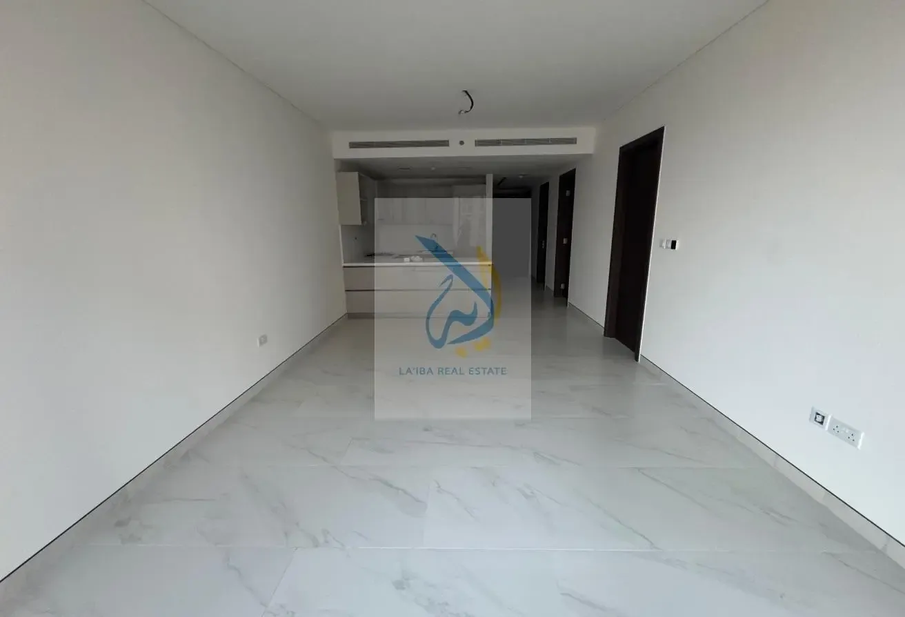 Spacious Luxury 1Bhk+ Study In Creek Vistas Grande