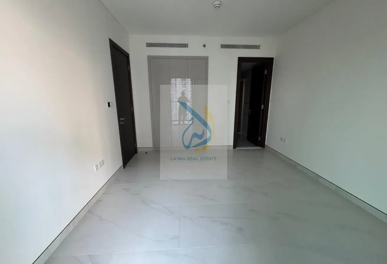 Spacious Luxury 1Bhk+ Study In Creek Vistas Grande