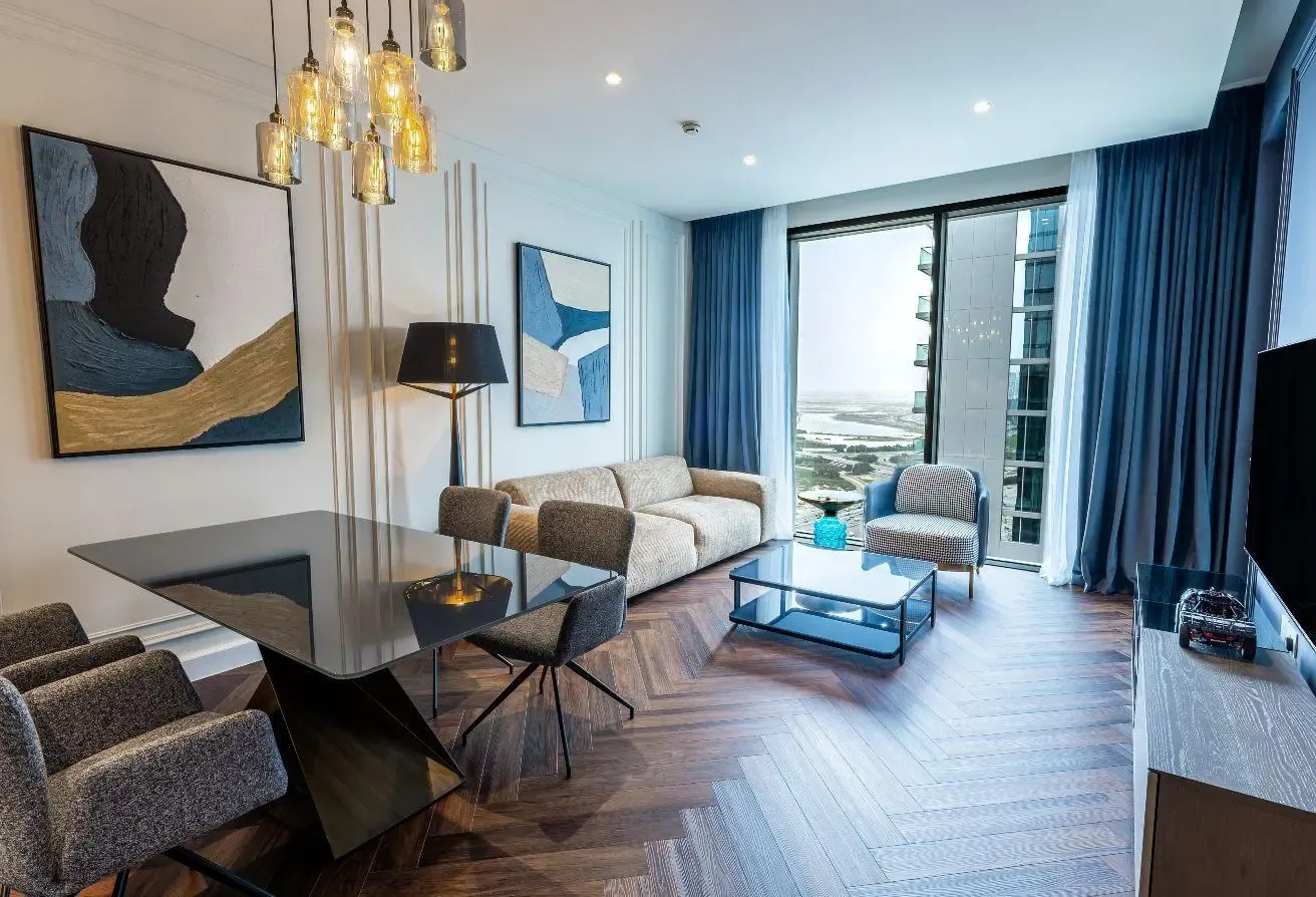 Brand new | Upgraded | Furnished | High floor