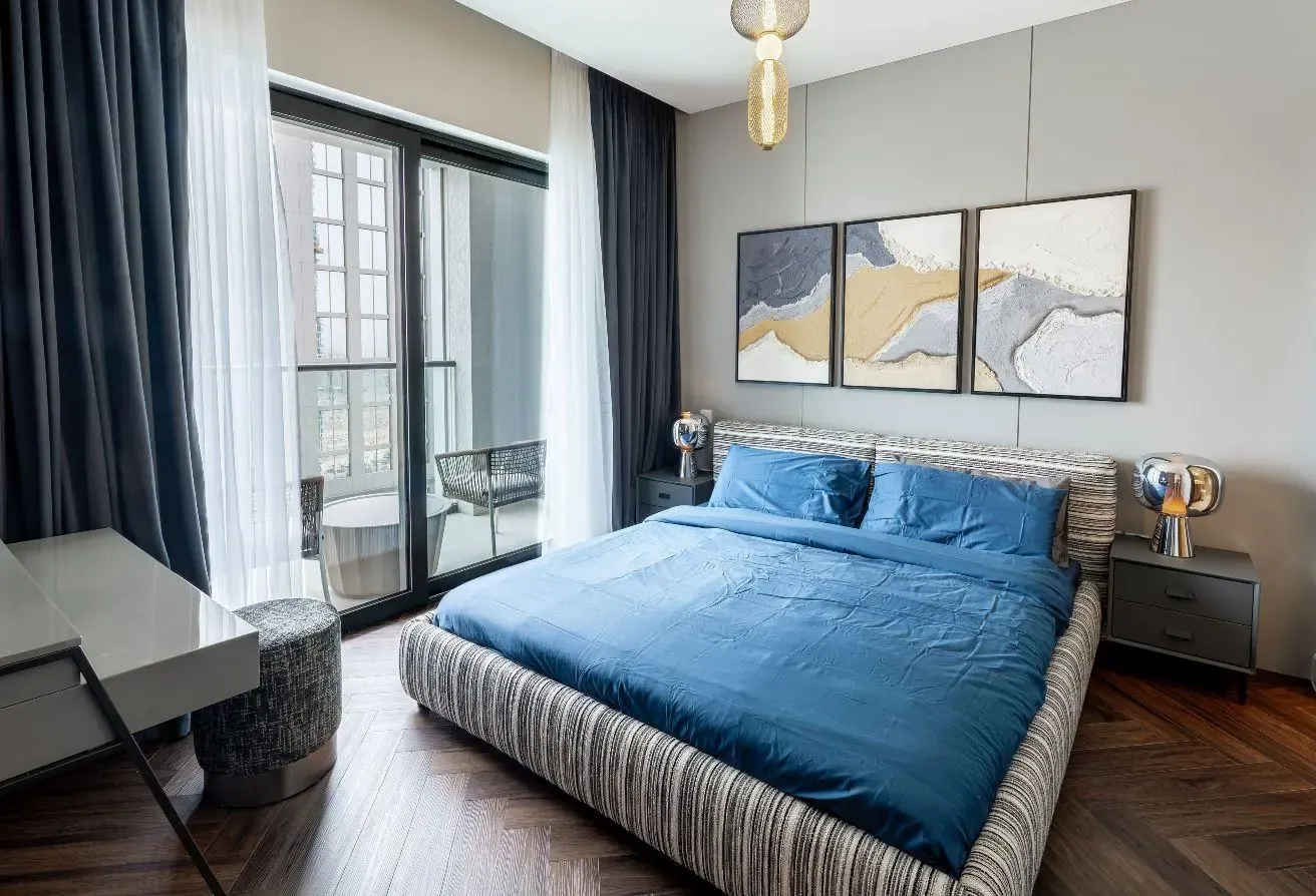 Brand new | Upgraded | Furnished | High floor