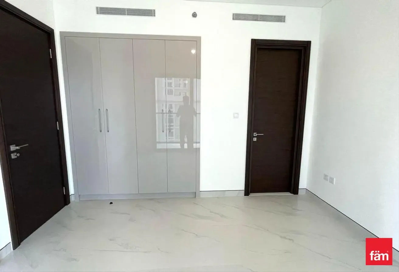Brand New | Ras Al Khor View | Modern Amenities