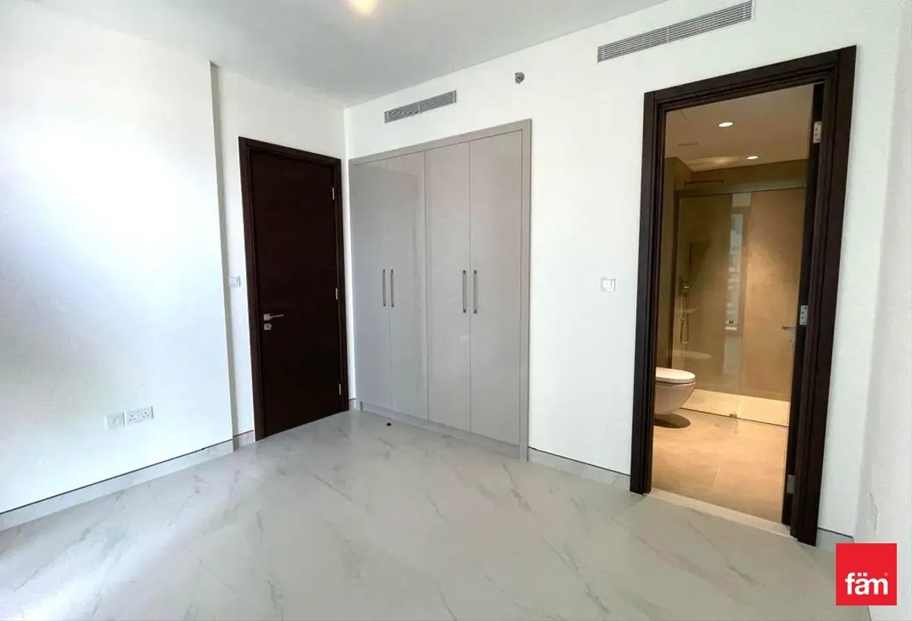 Brand New | Ras Al Khor View | Modern Amenities