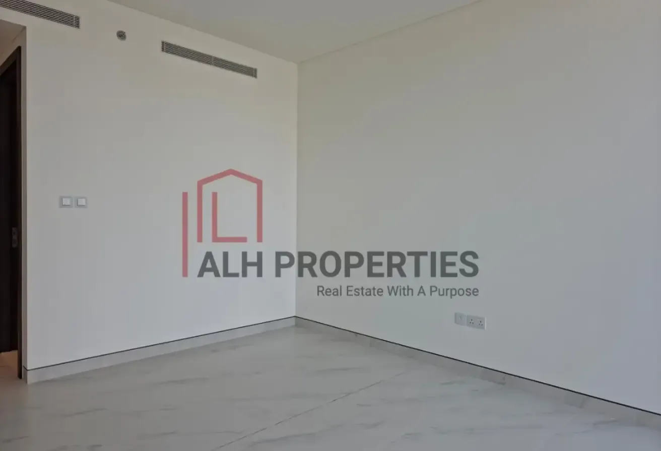 Khalifa View | Genuine Resale| Brand New