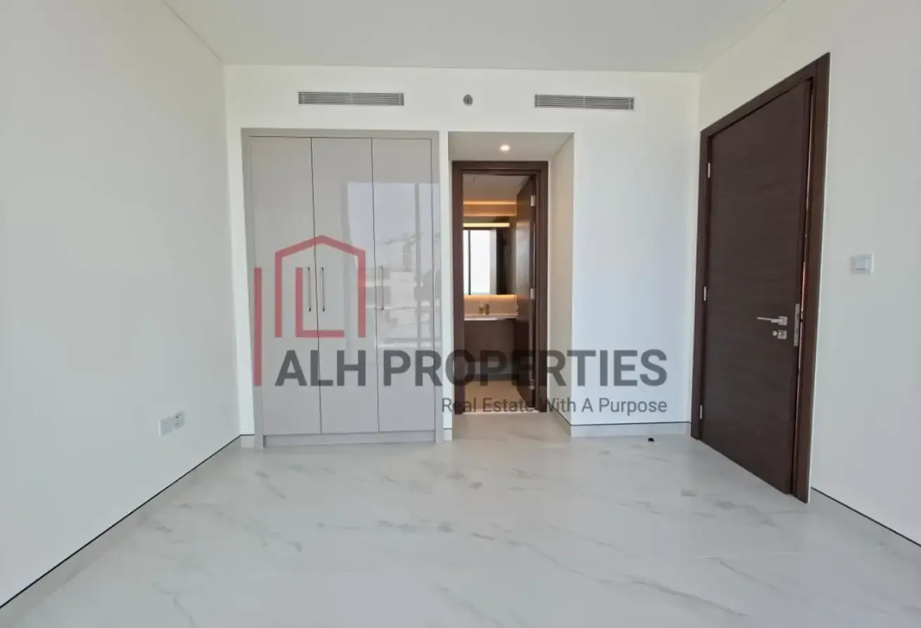 Khalifa View | Genuine Resale| Brand New
