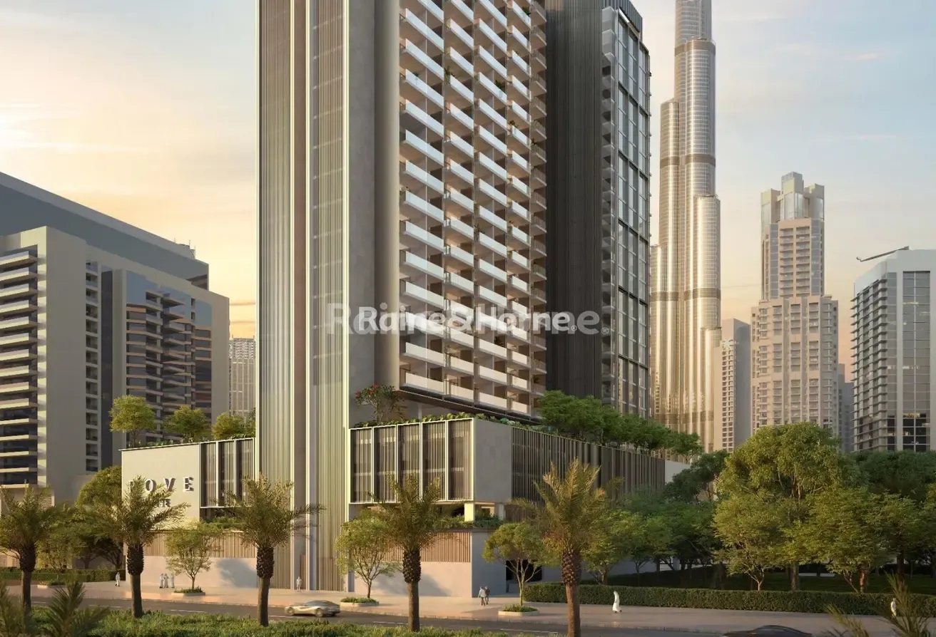 BRANDED | HIGH FLOOR | CLOSE TO OP