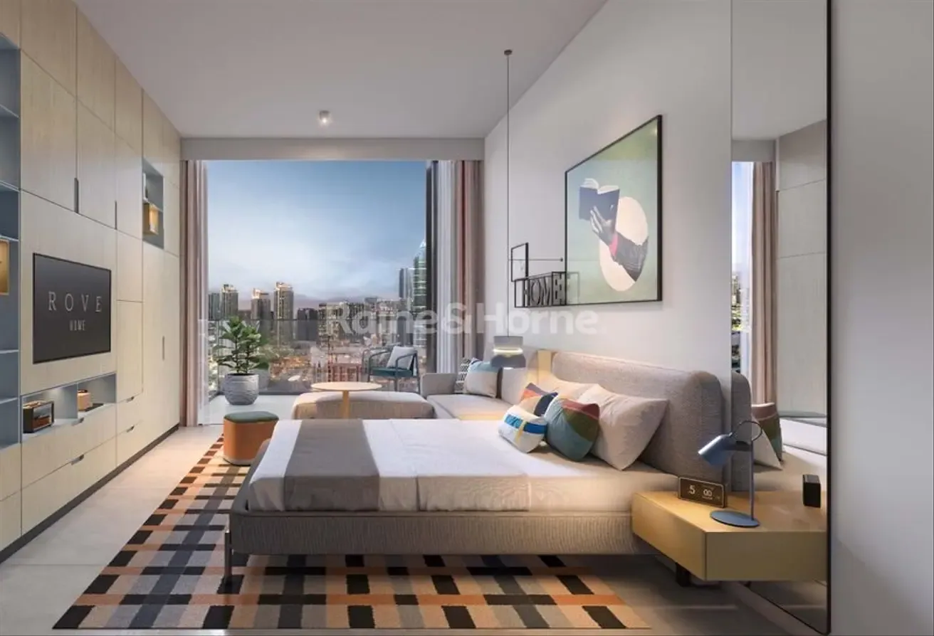 Elegant 1BR | Vibrant Downtown Access | Burj View