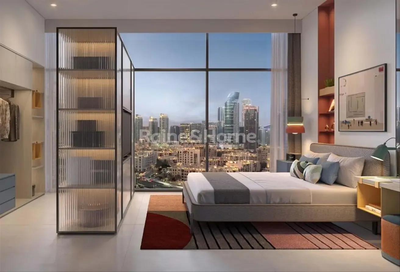 Elegant 1BR | Vibrant Downtown Access | Burj View