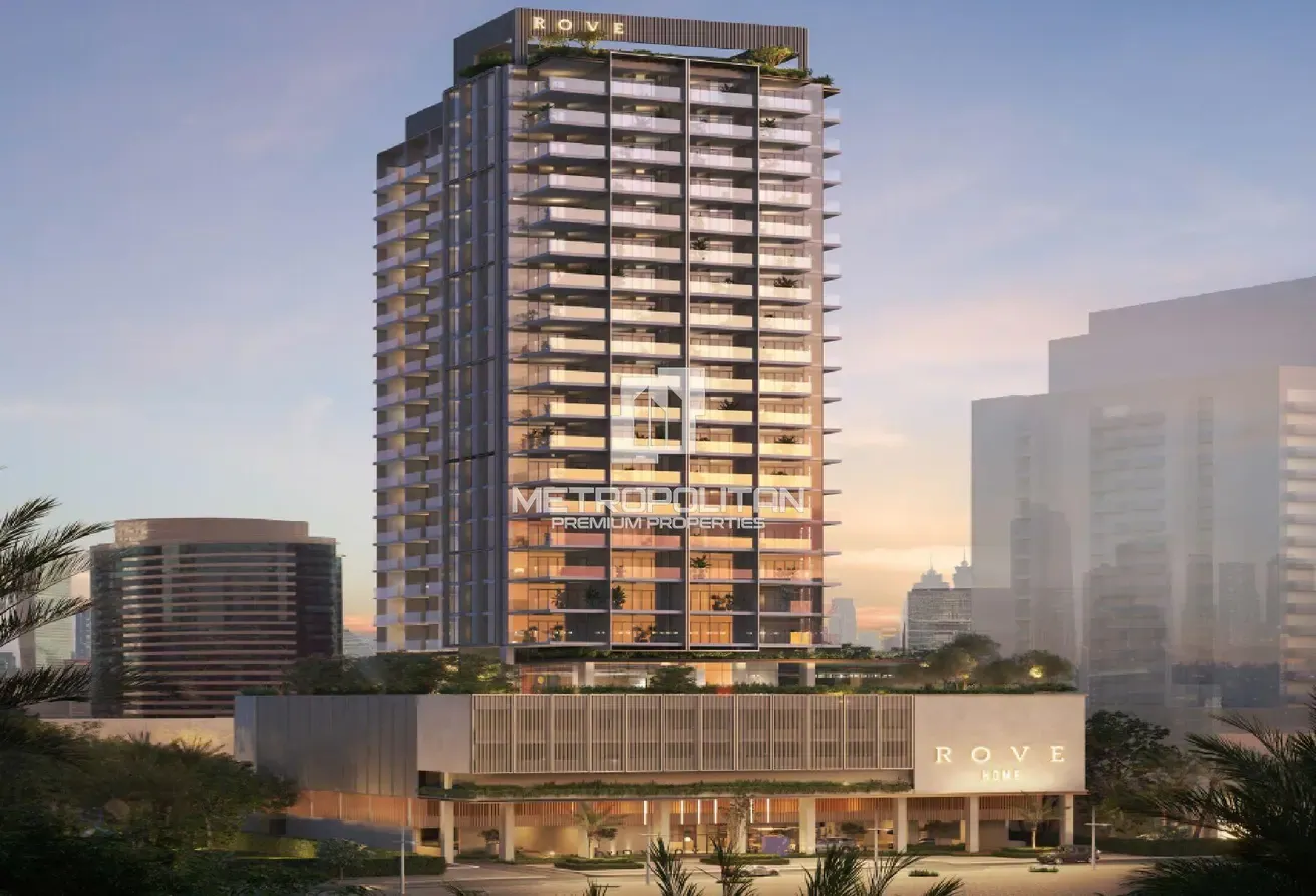 Furnished | City View | Vibrant Downtown Access