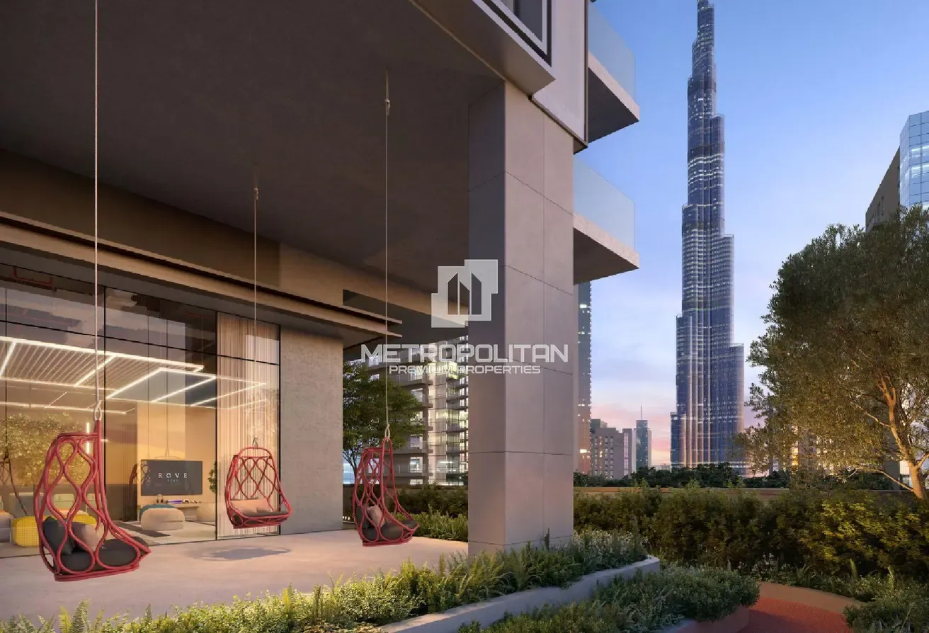 Furnished | City View | Vibrant Downtown Access