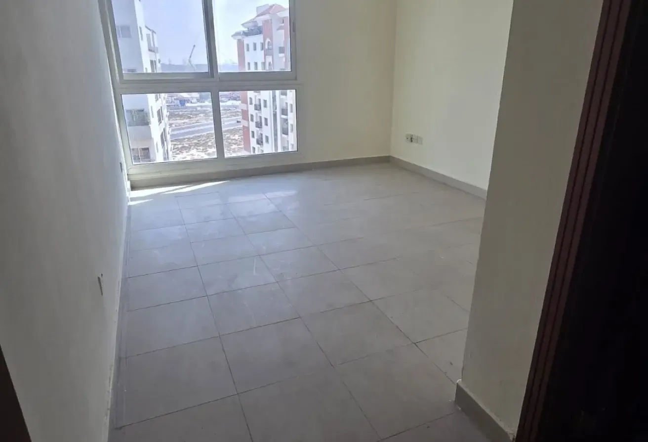 Ready to Move 2BR Apartment | Balcony & Pool Acces