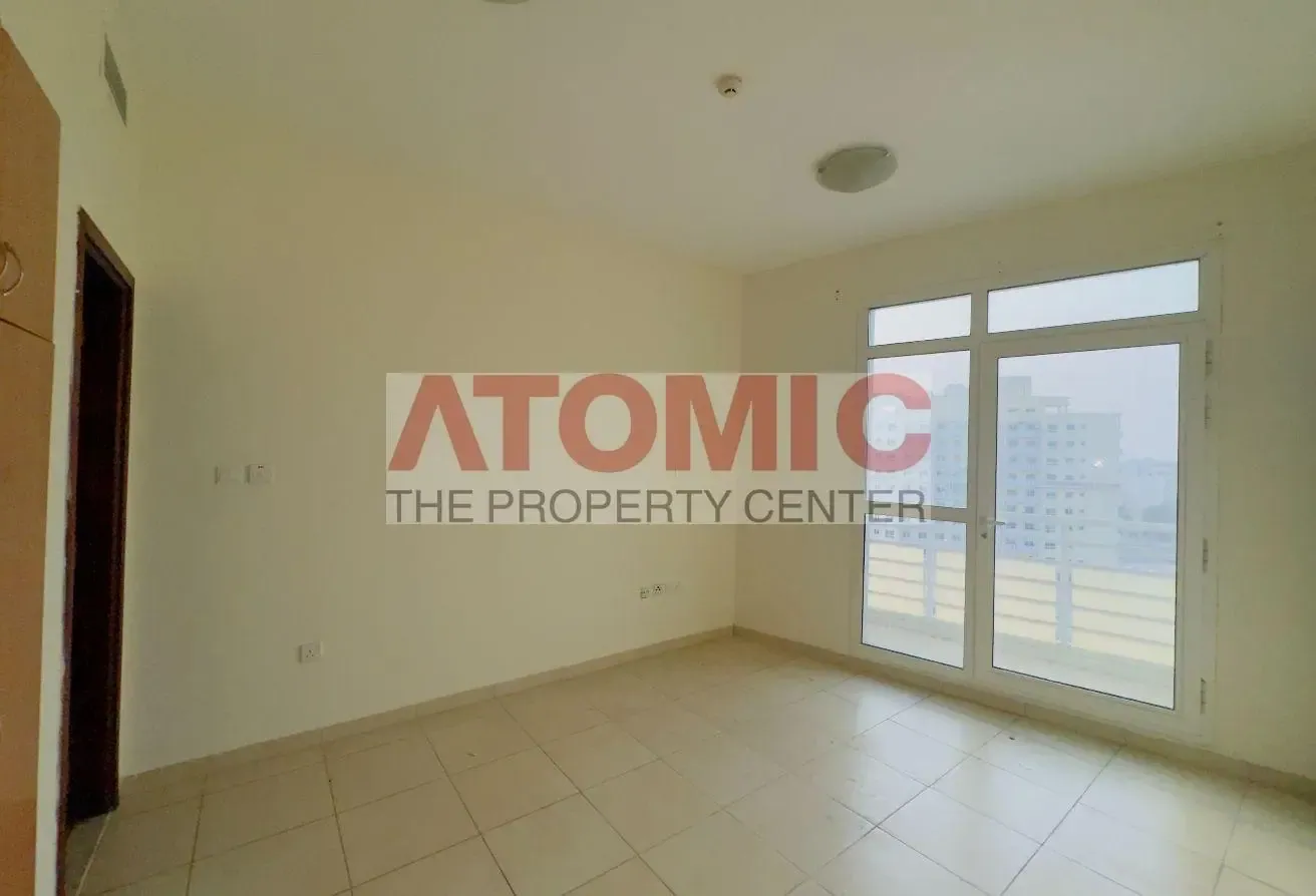 Large 1BR | Rented | Near Blue Line Metro