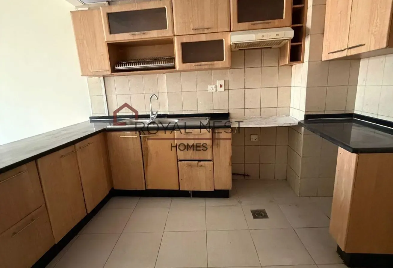 Vacant Unit | Road View | Near Coming Metro