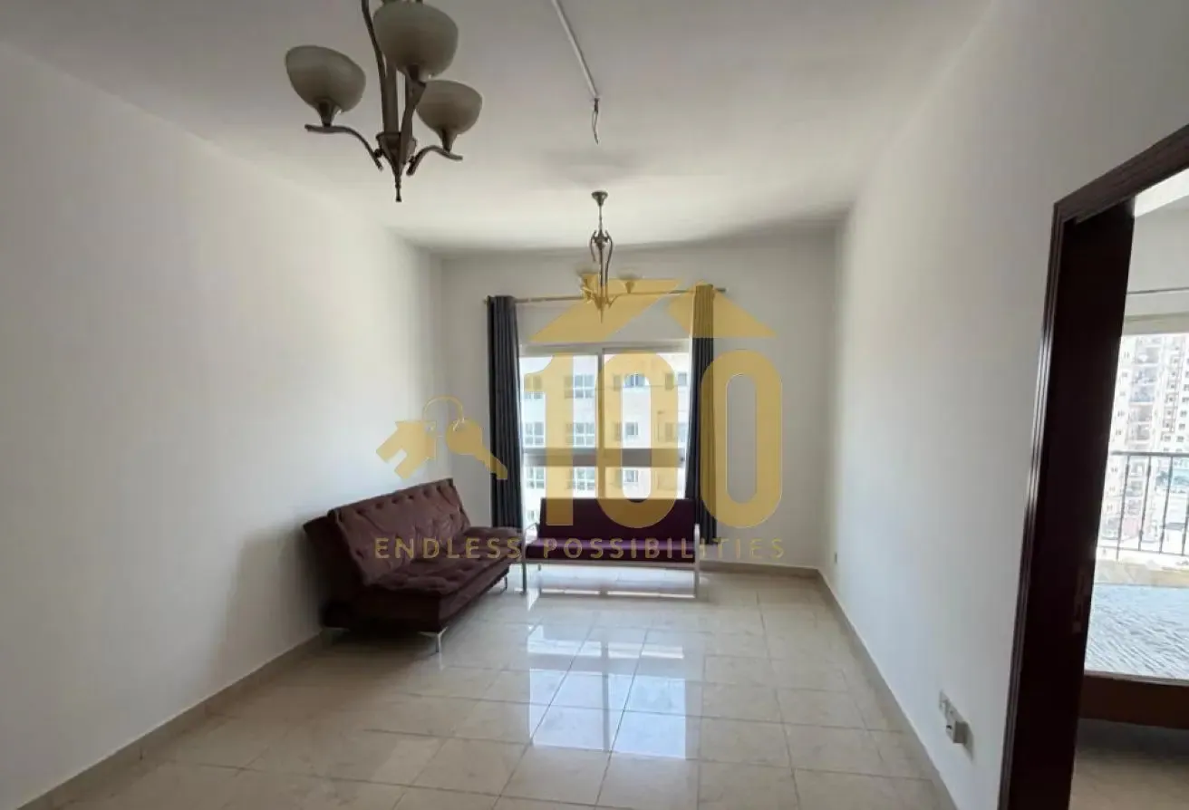 Vacant | Spacious 1 Bedroom For Sale