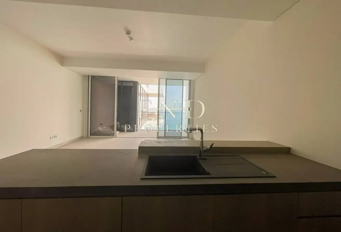 Vacant | Burj Al Arab View | Priced To Sell