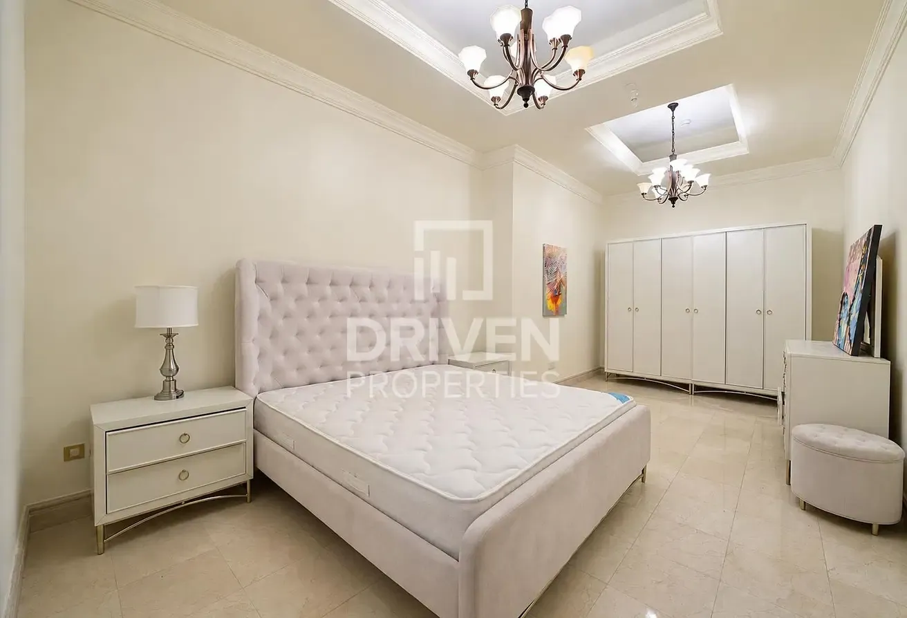 Luxury Duplex | Vacant | Motivated Seller