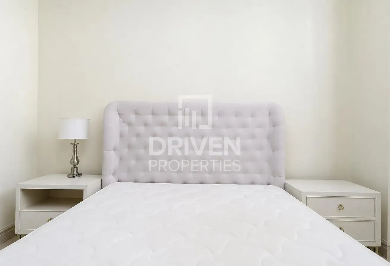 Luxury Duplex | Vacant | Motivated Seller