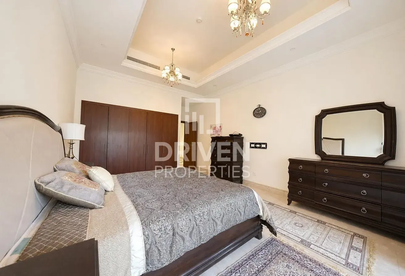 Luxury Duplex | Vacant | Motivated Seller