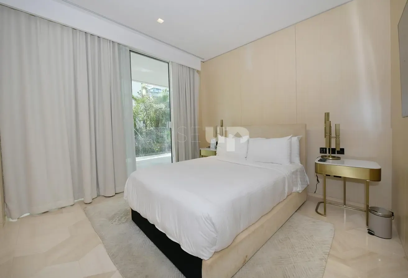 Luxury | Furnished | Private Pool and Beach Access
