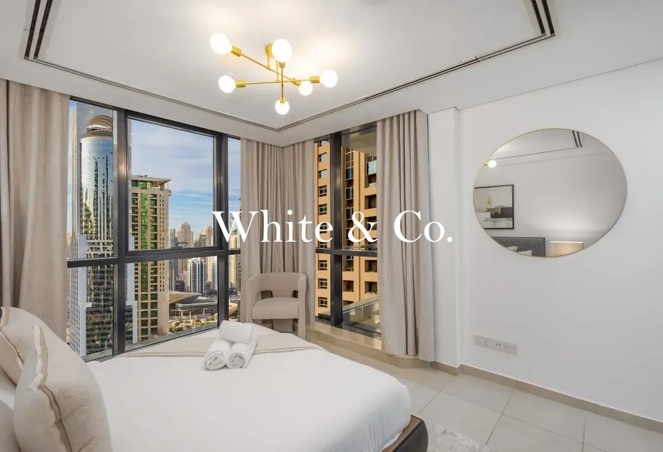 Lake Views | Furnished | Vacant | Vastu