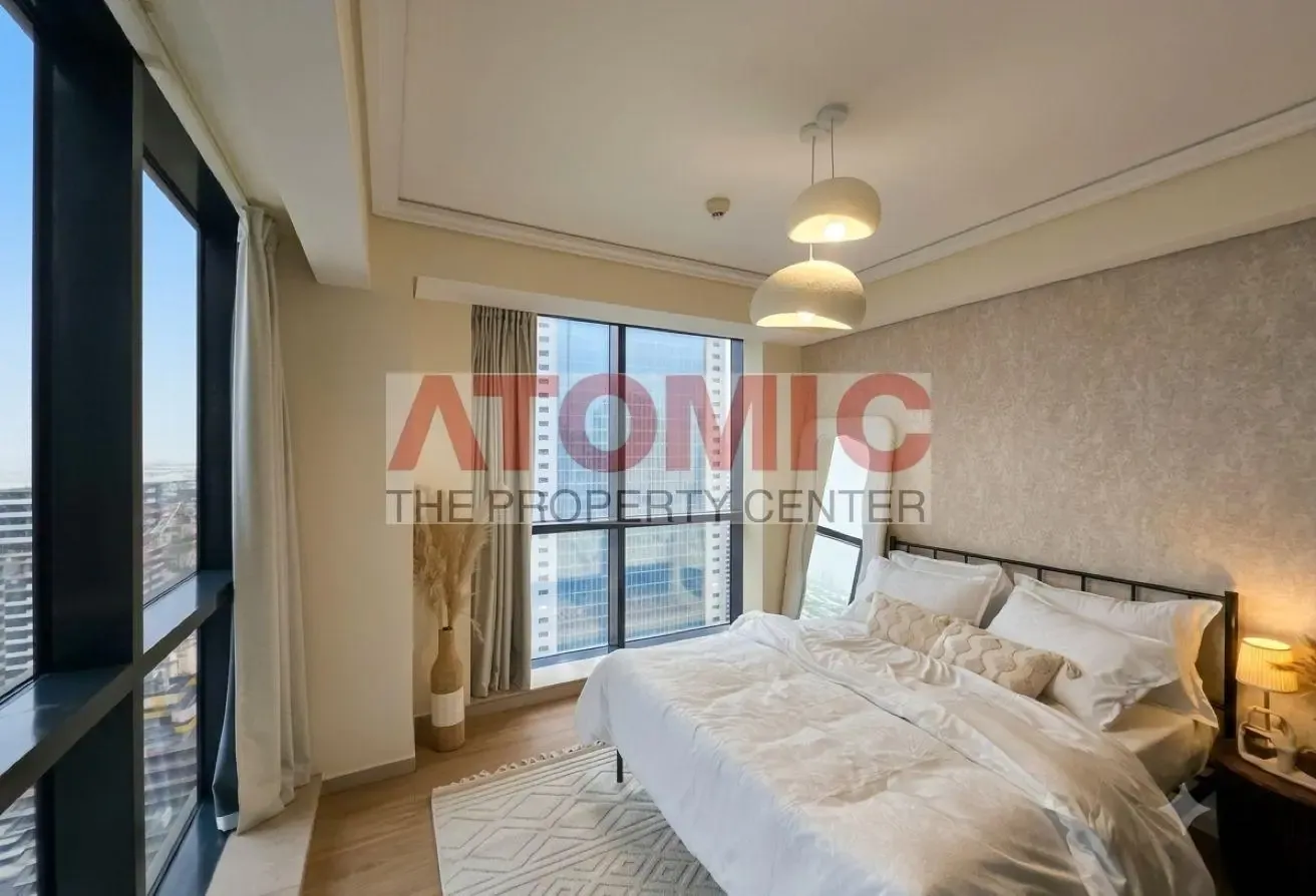 Cozy Upgraded Unit| Higher Floor| Best Condition