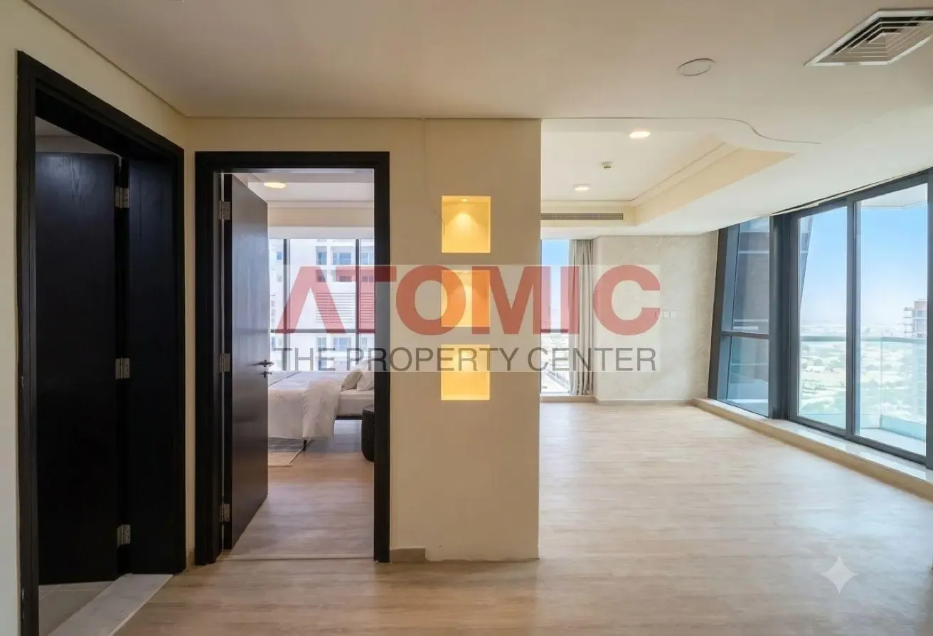 Cozy Upgraded Unit| Higher Floor| Best Condition