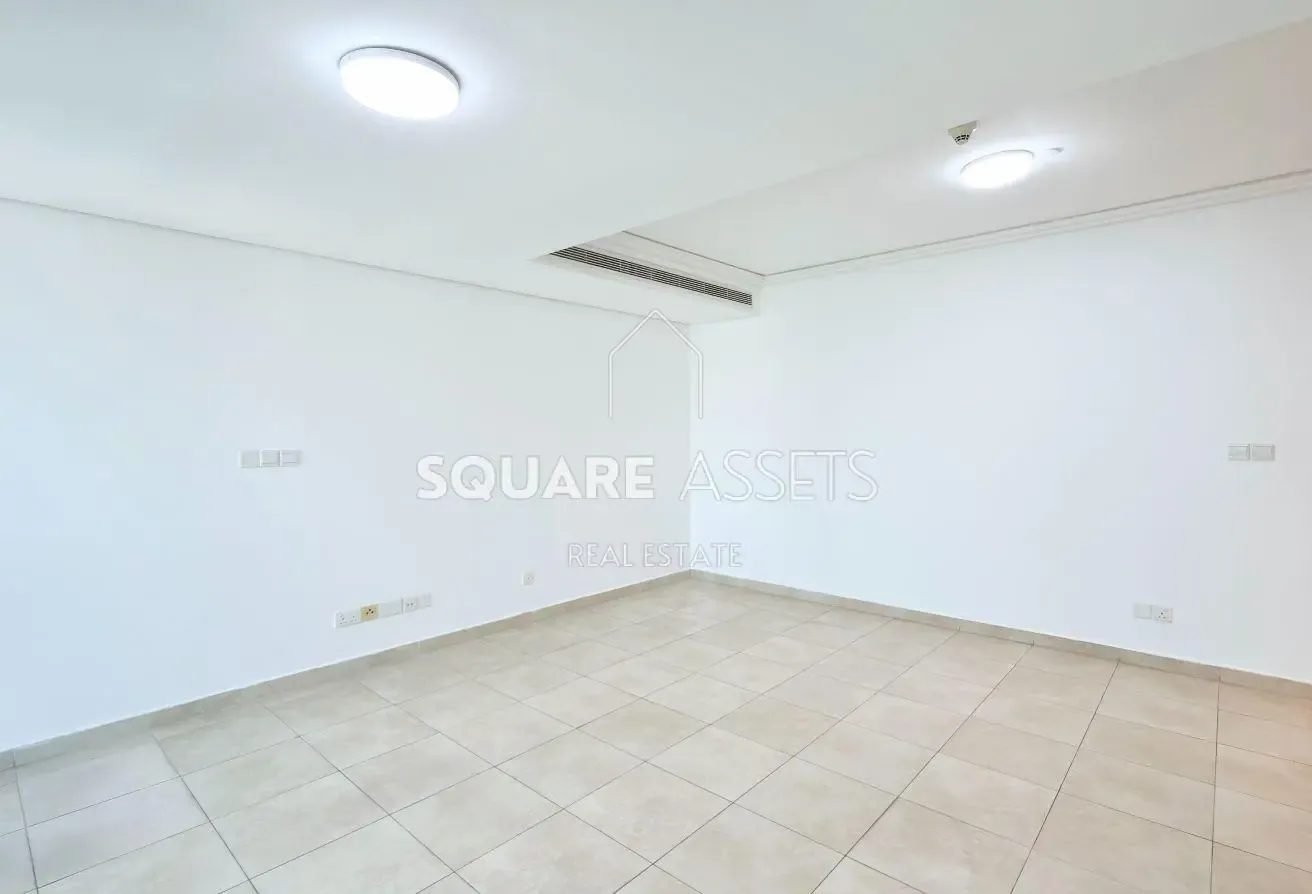 Beautiful 2BR | High Floor | Prime Location