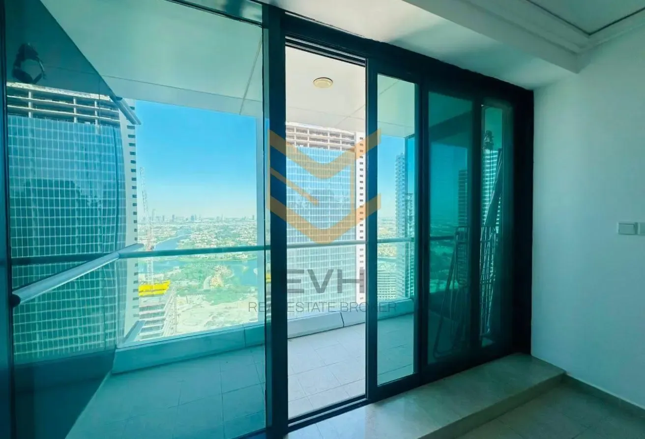 High-Floor 2BR | Marina & Skyline Views | Balcony