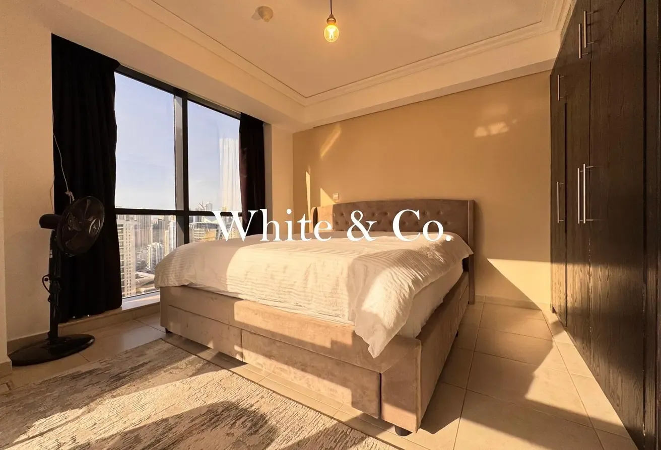 Lake & Marina View | VOT | Unfurnished