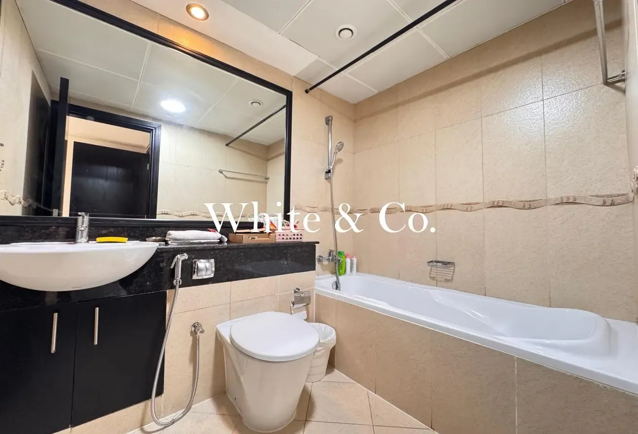 Lake & Marina View | VOT | Unfurnished
