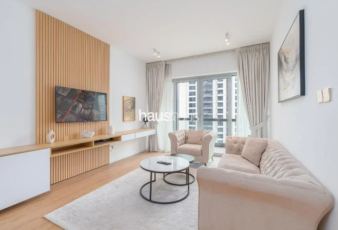 Community View | Downtown Living | Modern
